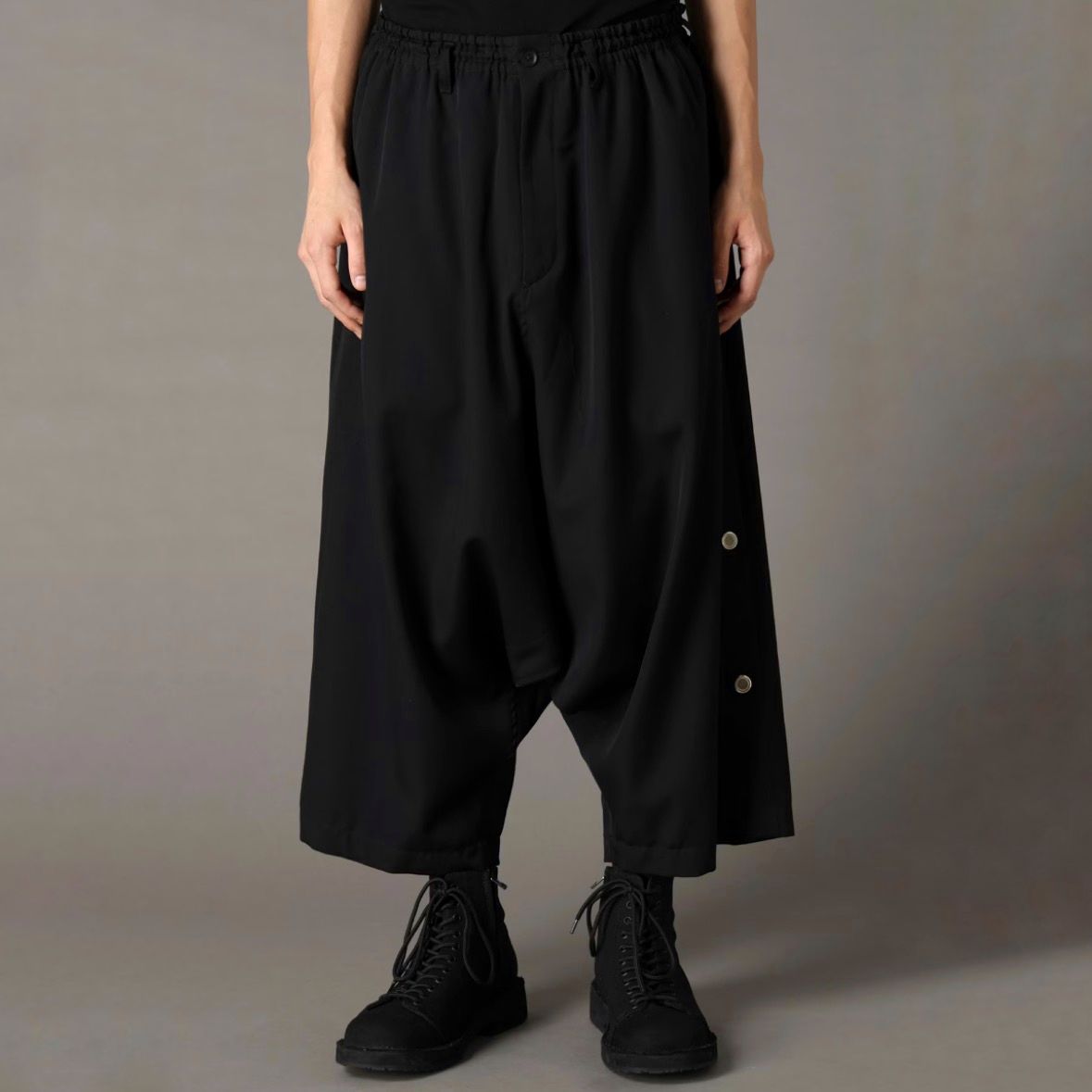 【残り一点】アイレットサルエルパンツ