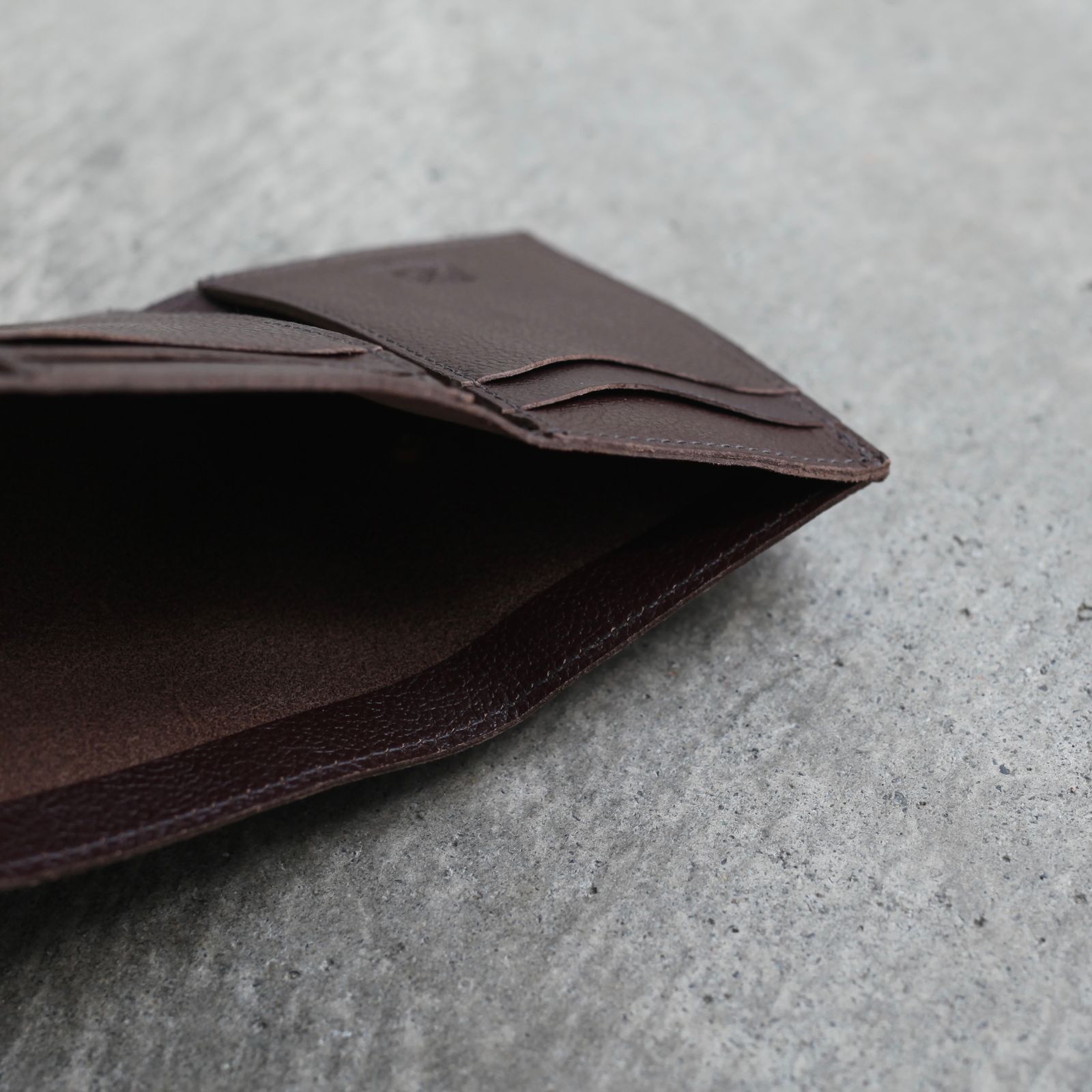 【残り一点】トリフォルドウォレット