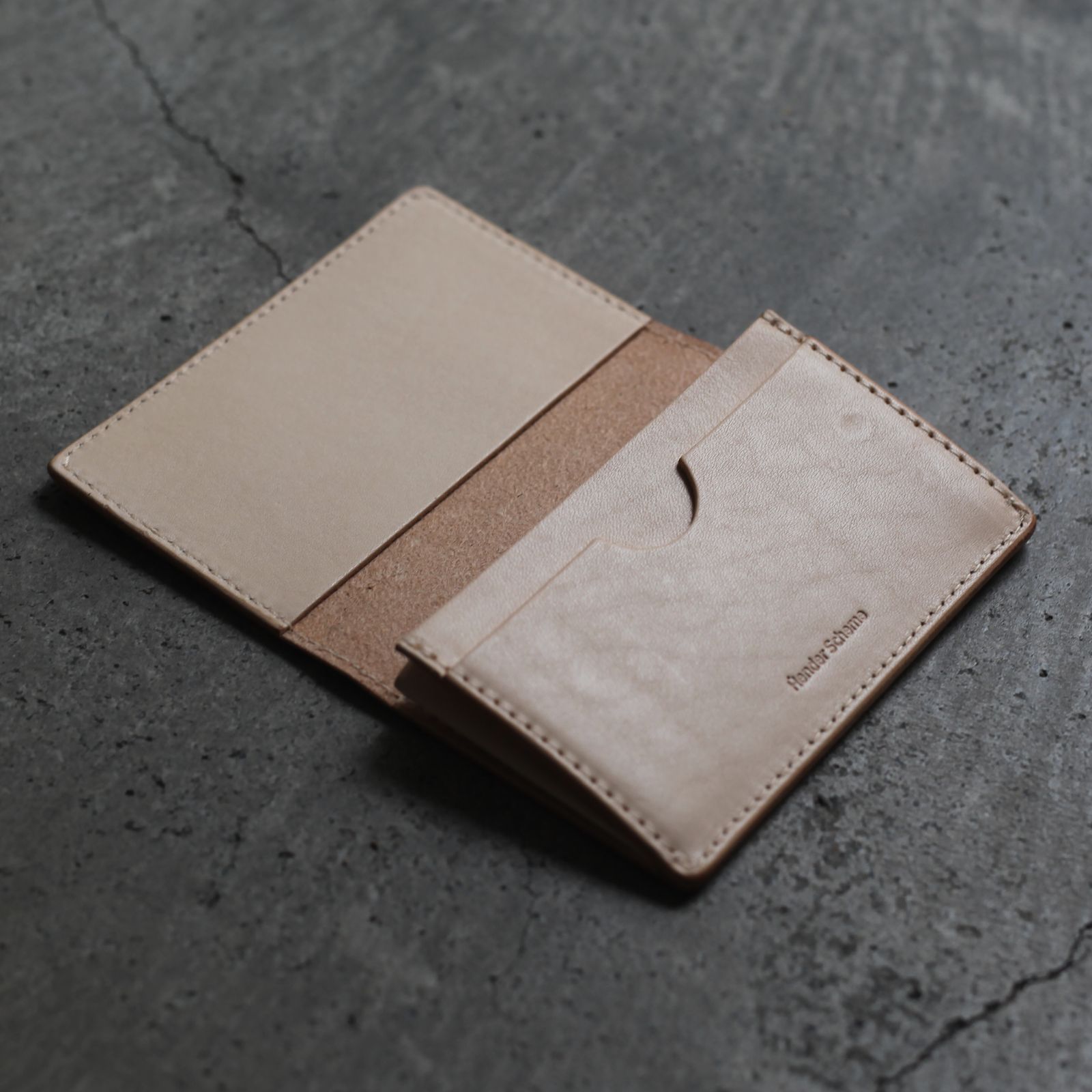 【2025】三越のお歳暮・冬ギフト Hender Scheme - 【残りわずか】Folded Card Case(NATURAL 小物