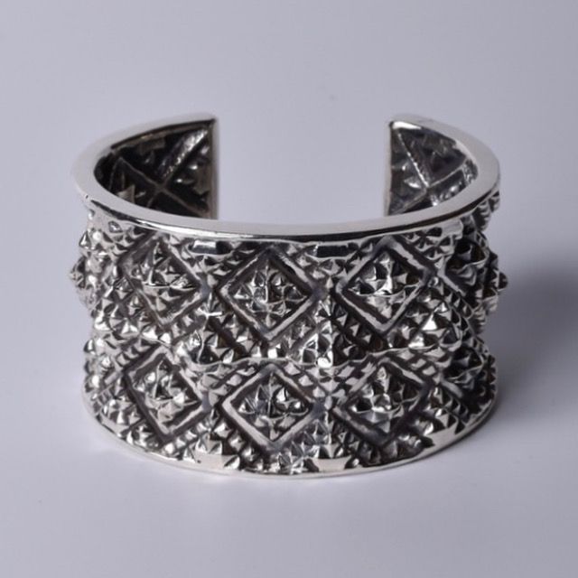 【お取り寄せ注文可能】Element Of Instinct 6 Bangle(SILVER)