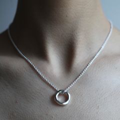【お取り寄せ注文可能】Crockery Hole Pendant