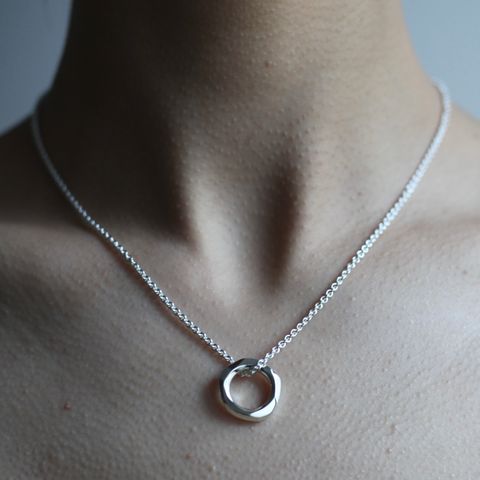 【お取り寄せ注文可能】Crockery Hole Pendant