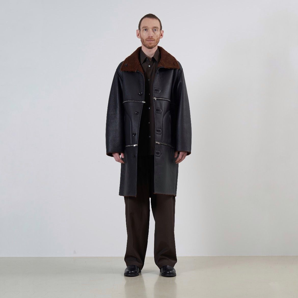 YOKE - 【残り一点】Reversible & Detachable Mouton Coat | ACRMTSM ONLINE STORE