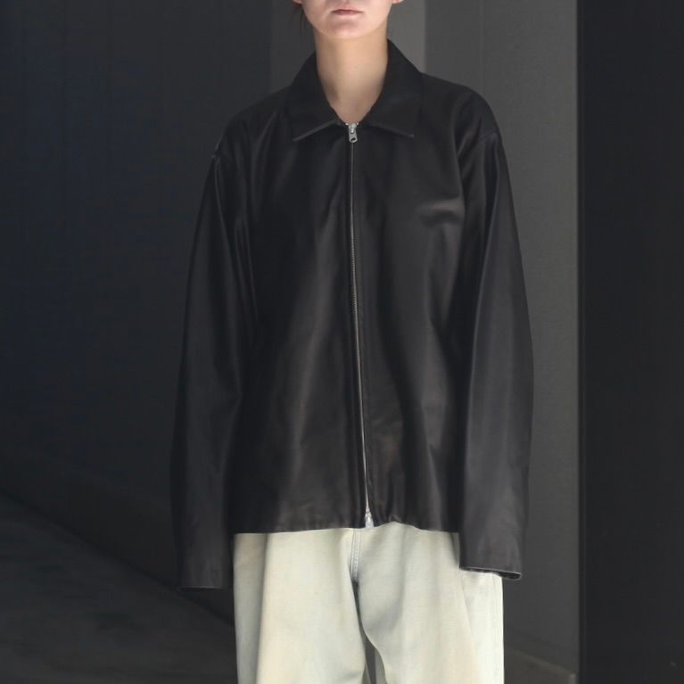 【残りわずか】Zip Blouson