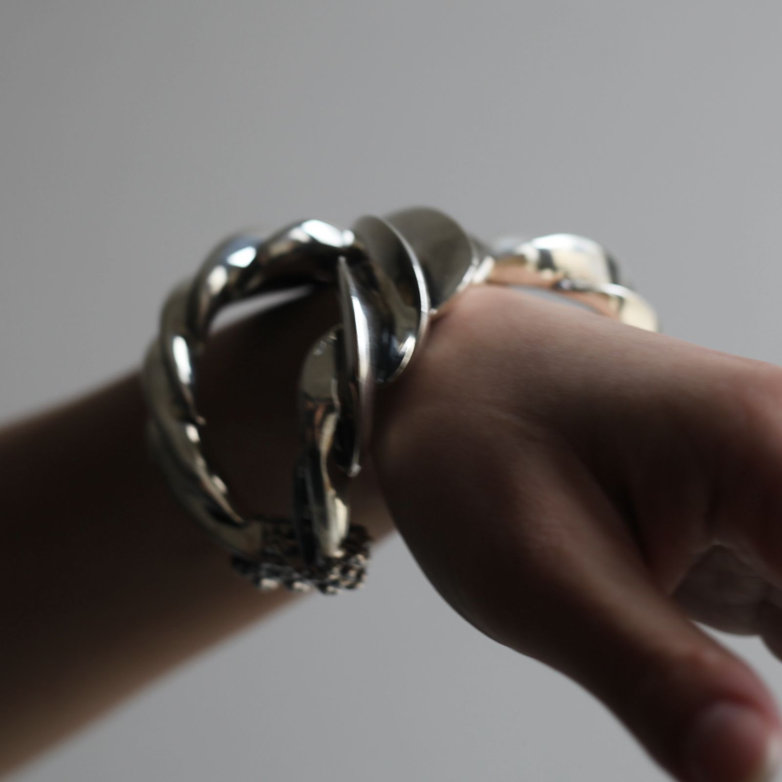 【お取り寄せ注文可能】Infinity Bangle(SILVER)