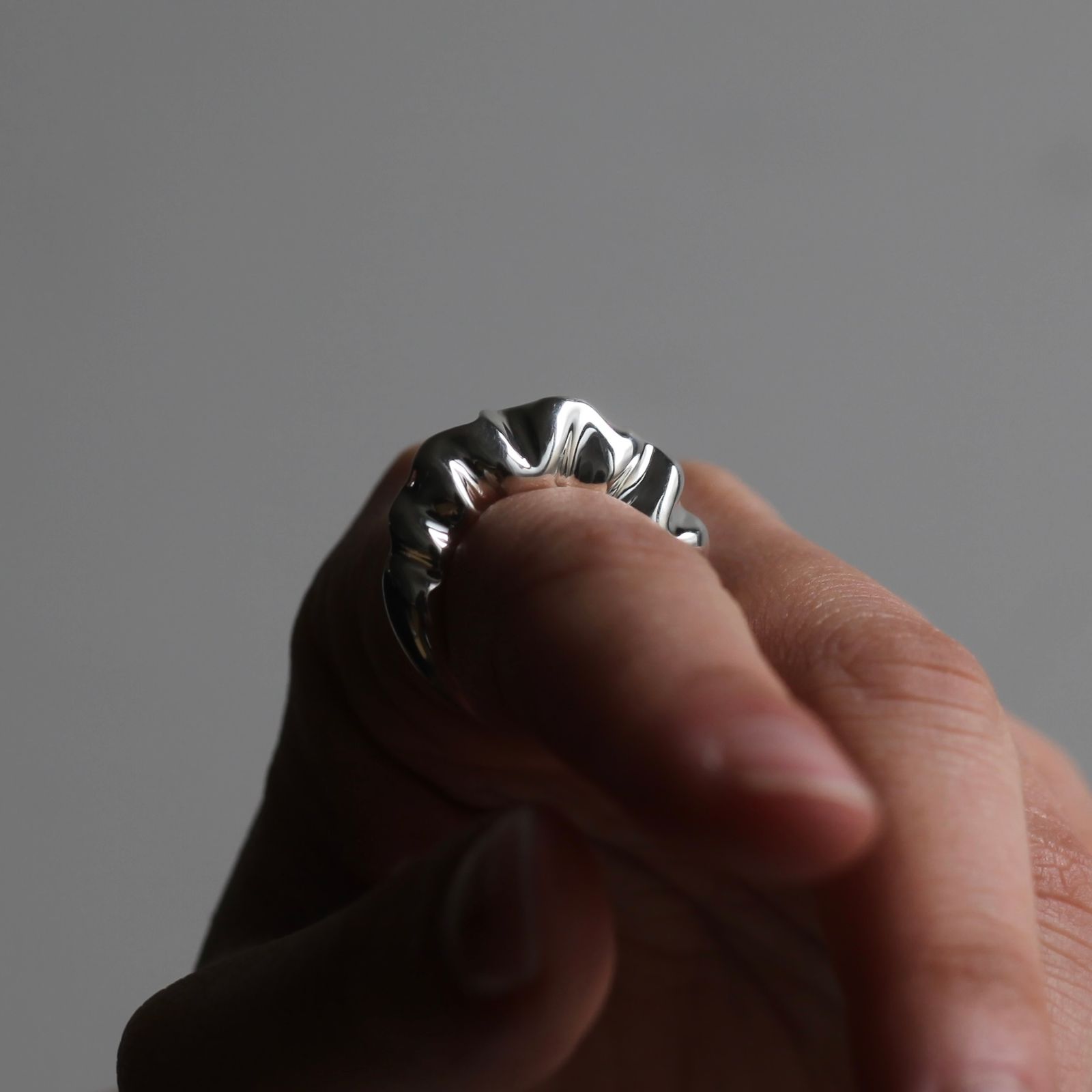 【再販売通知受付可能】Chouchou Medium Ring(SILVER)