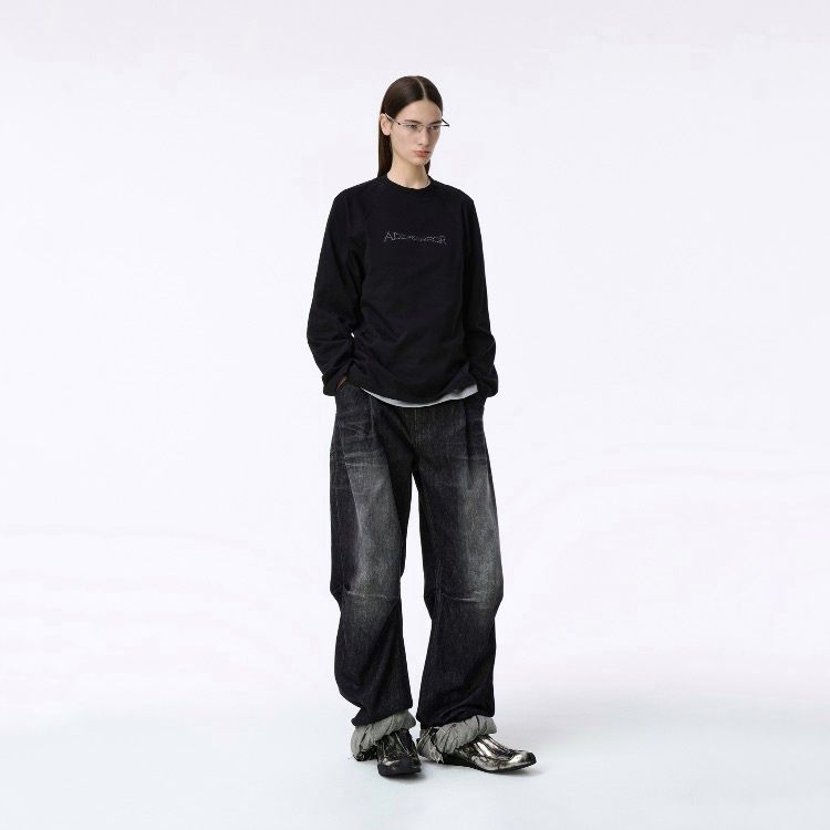 【残り一点】Titan T-shirt Product. 50