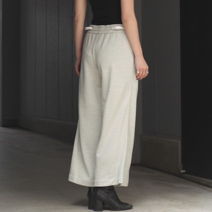 【残り一点】Pin Tuck Sweat Pants