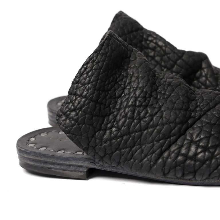 レザー種類 : BULL SHRINK(BLACK)
※商品ページ画像のレザー及び、仕様はサンプルとしてご覧ください。