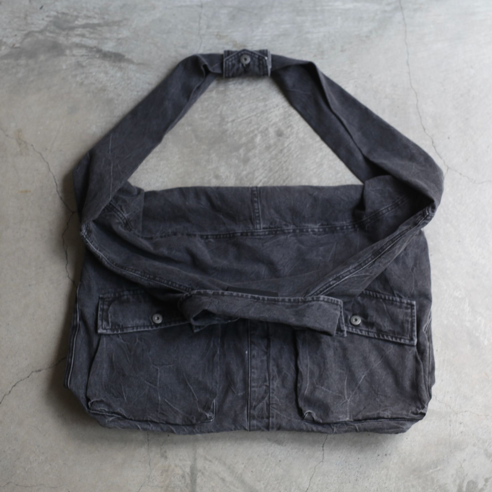 【残り一点】Deconstructed Crossbody Bag
