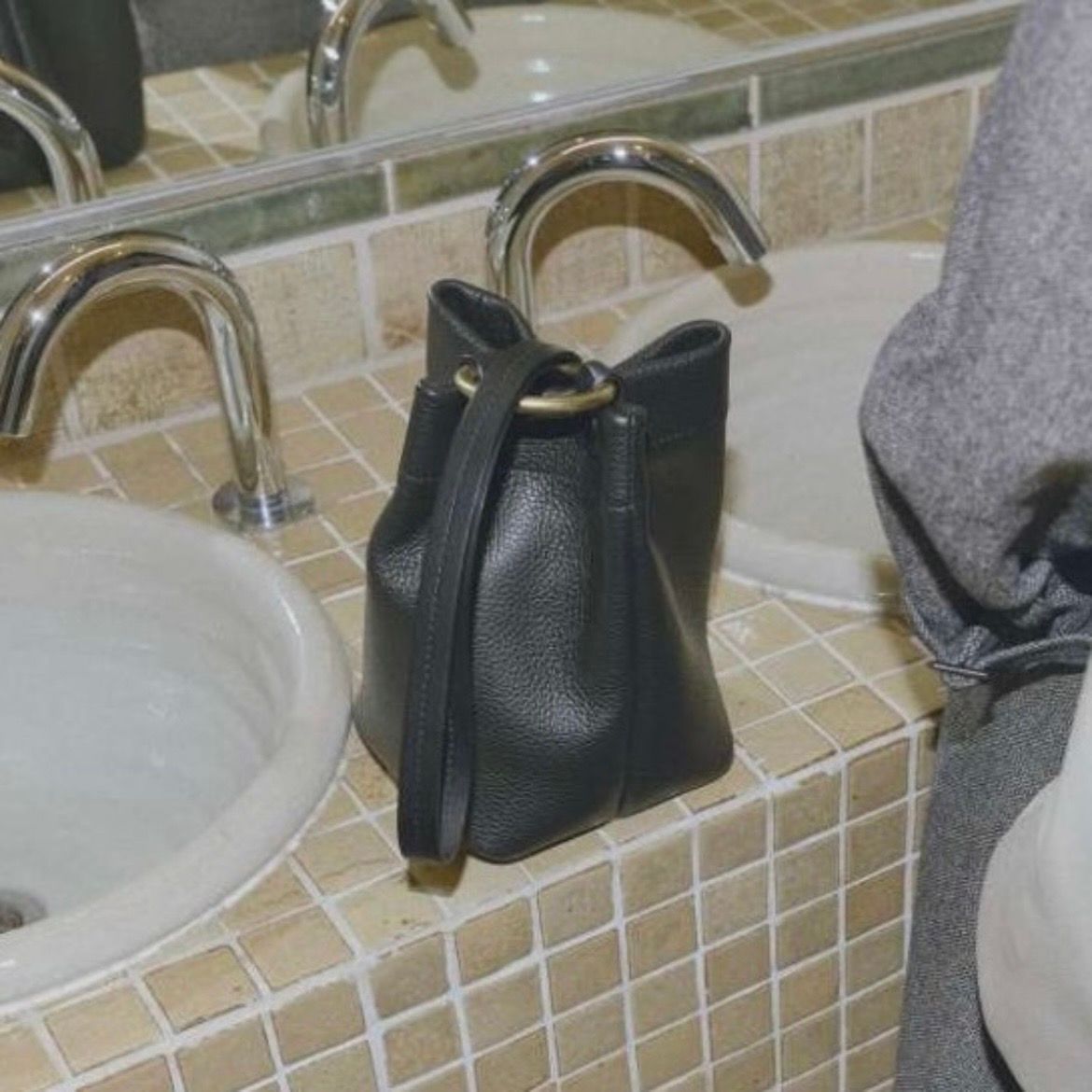 【残りわずか】Mini Ring Pouch
