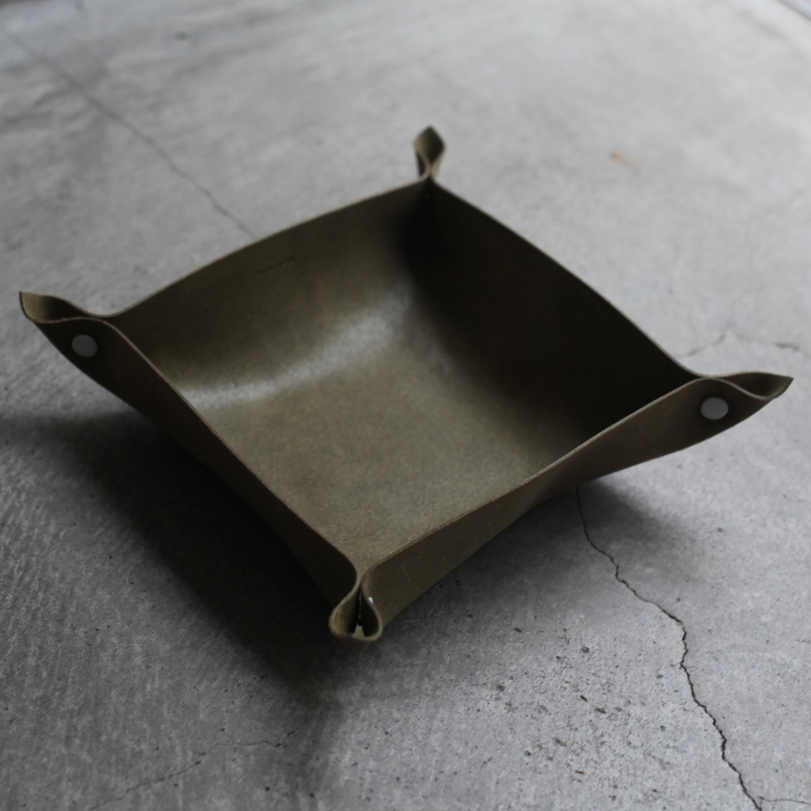 【再販売通知受付可能】Tray_M