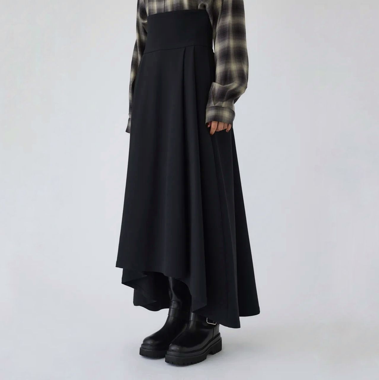 【残り一点】Ruffle Volume SK