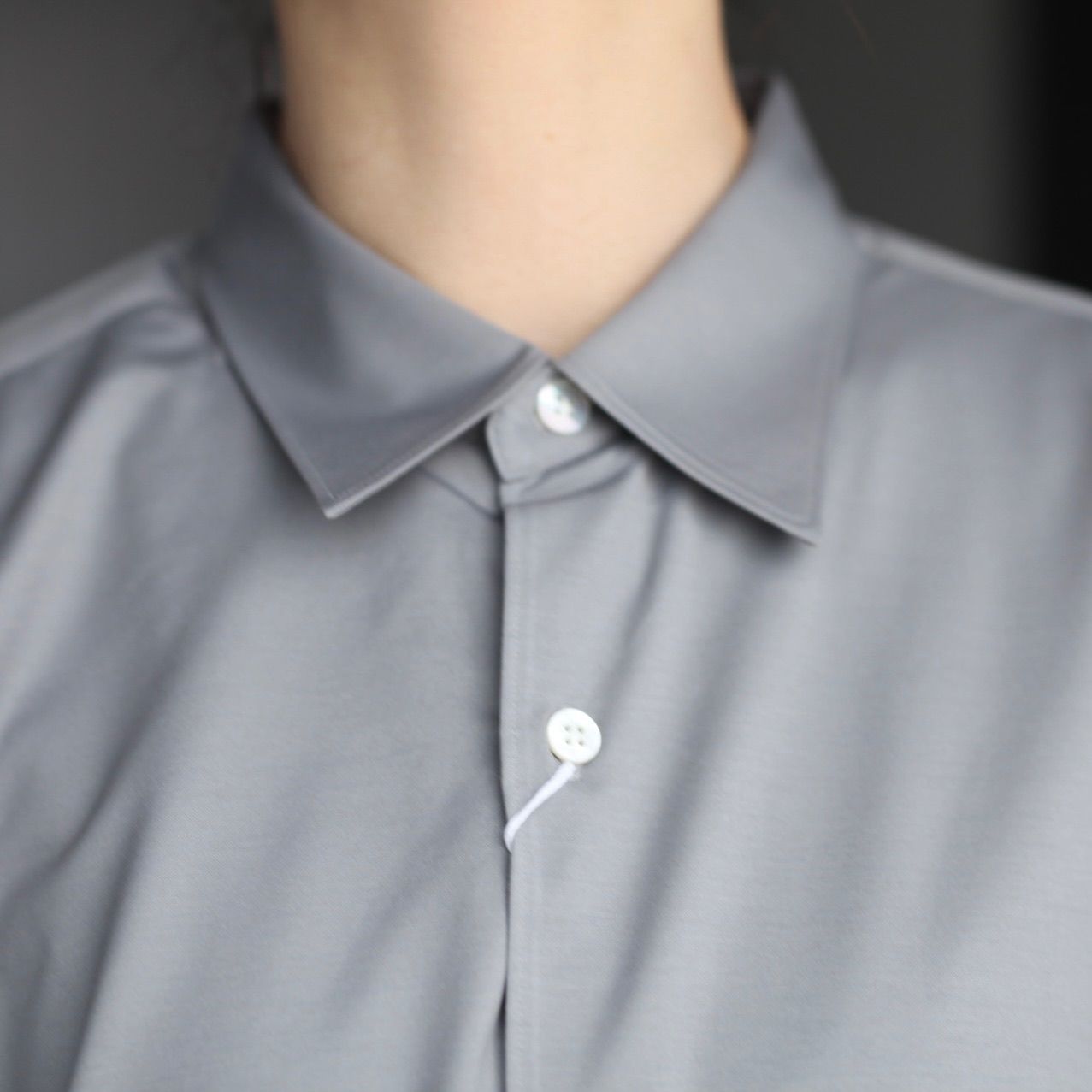 【残りわずか】46G Modest Shirt