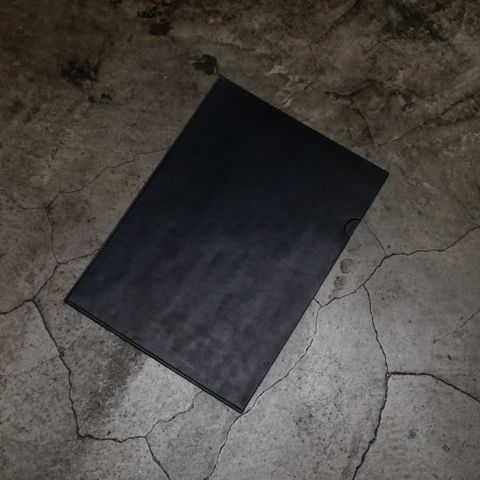 【お取り寄せ注文可能】Leather Clear File B4