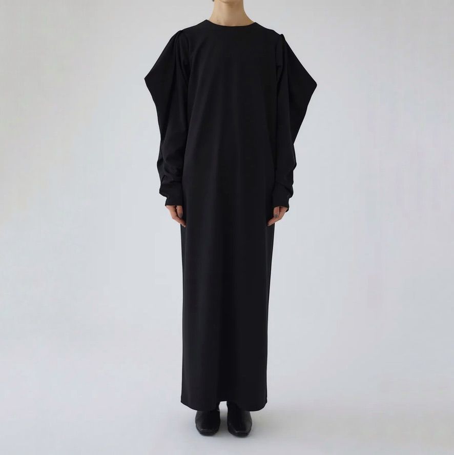【残り一点】Drape Sleeve Cut Dress
