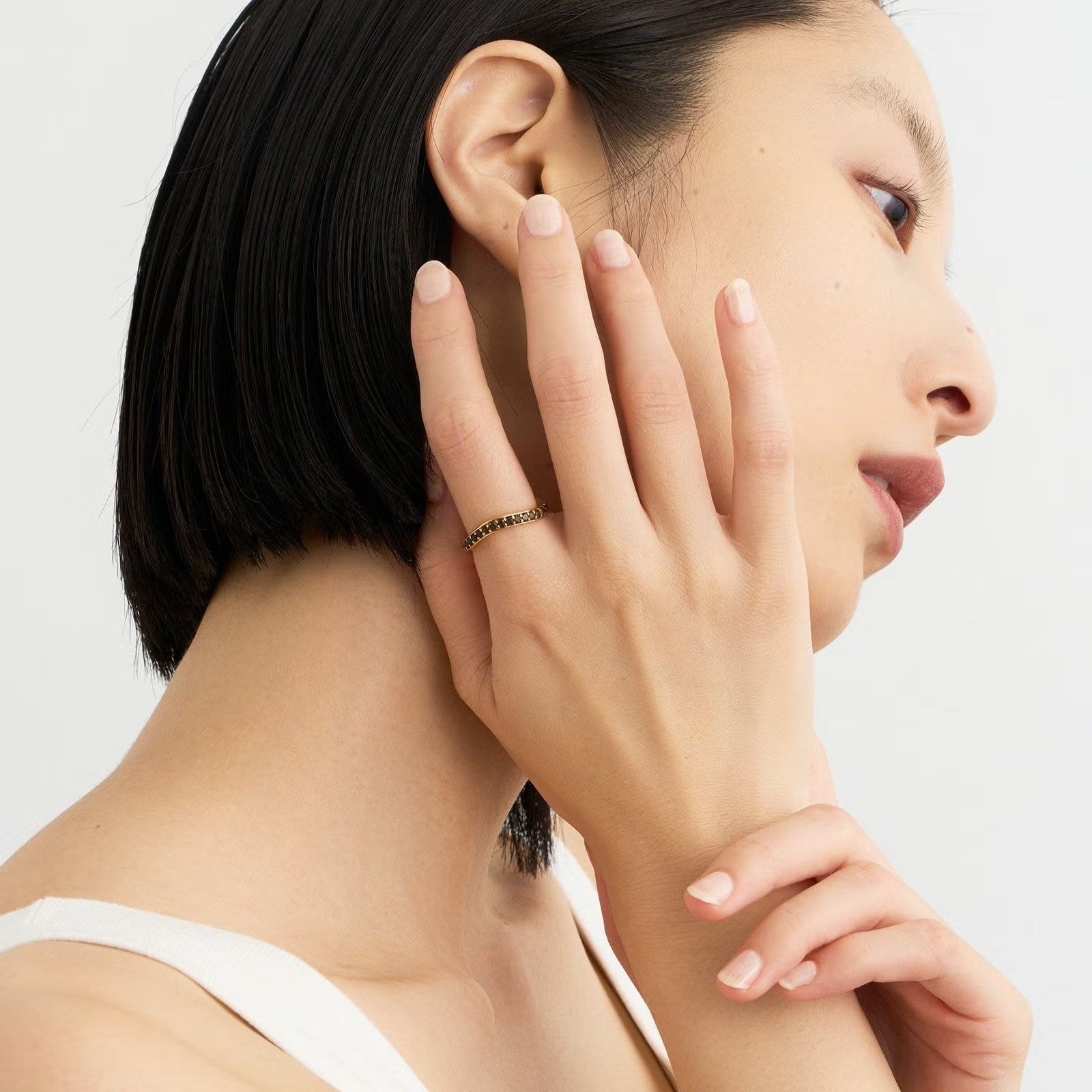 【お取り寄せ注文可能】Curved Eternity Ring