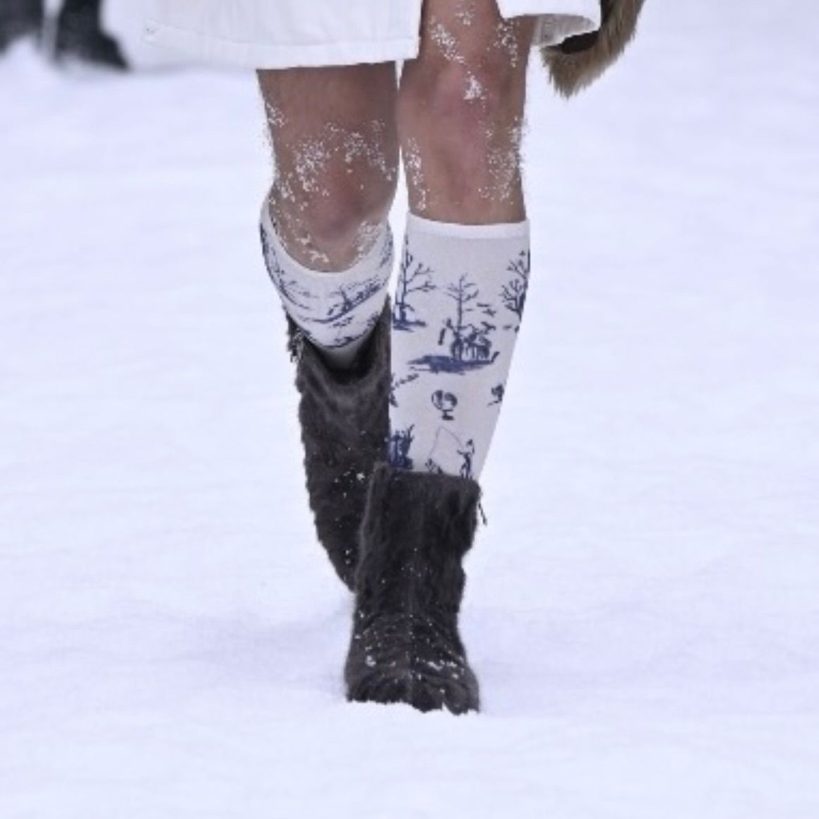 【残り一点】Issue#9 Snowy Socks with Anonymous Ism