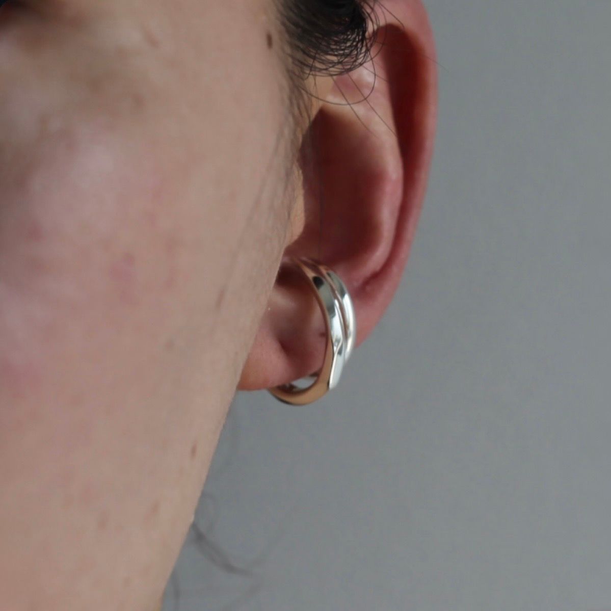 【お取り寄せ注文可能】Layered Hoop Ear Cuff(SILVER)