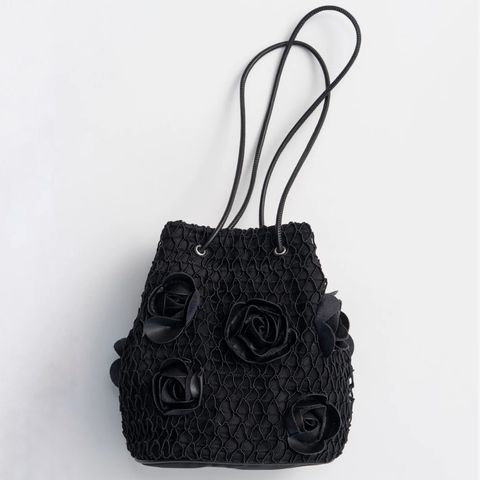 【残り一点】Rose Motif Drawstring Bag