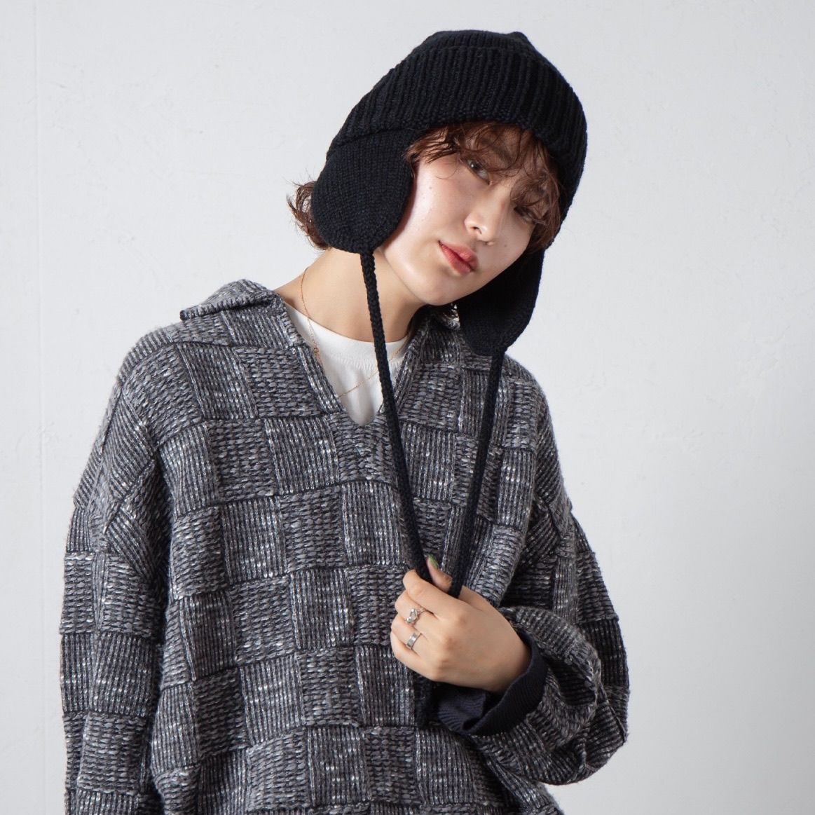 【残りわずか】Ear Knit Watch