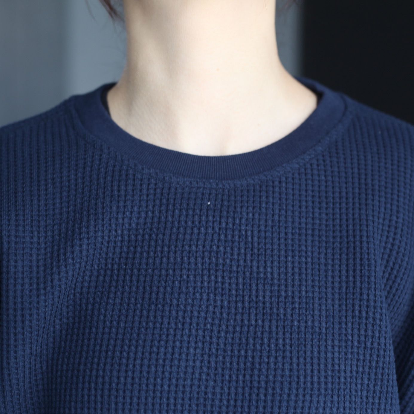 【残り一点】Waffle Crew Neck