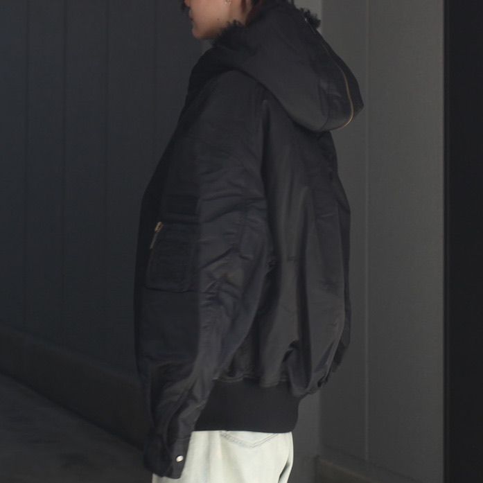 【残り一点】Nylon Oversized Padded Jacket