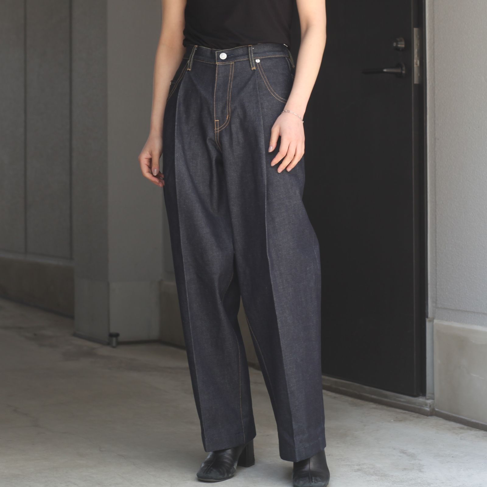 NEON SIGN WIDE DENIM SLACKS 'USED'インディゴブルーサイズ - デニム