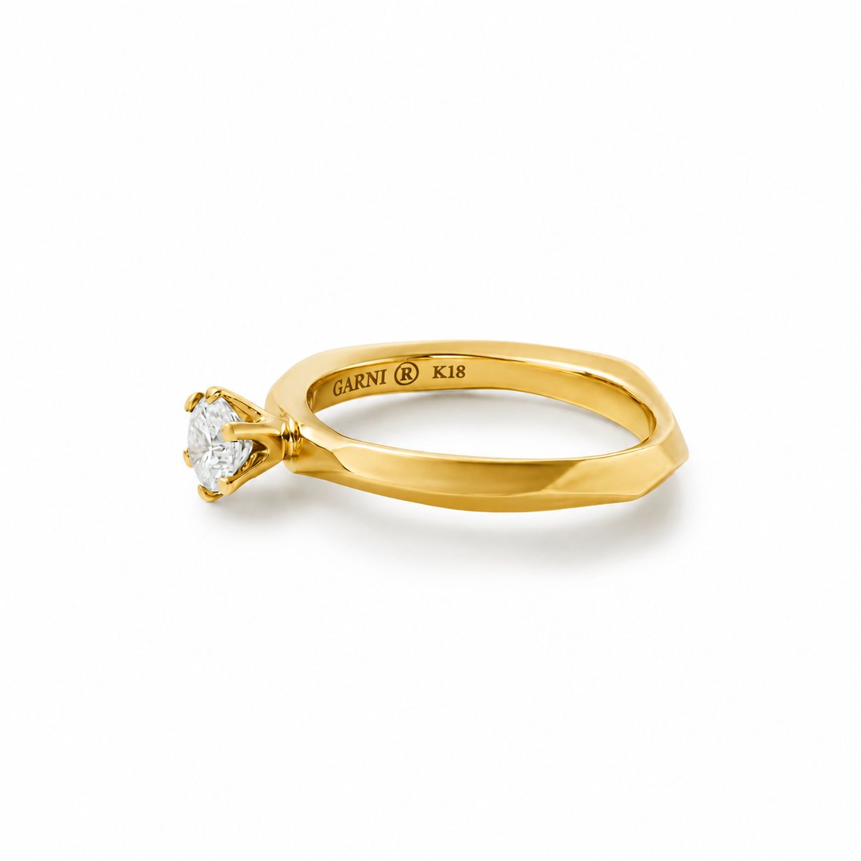 【お取り寄せ注文可能】Quon Round Ring(K18 YELLOW GOLD)