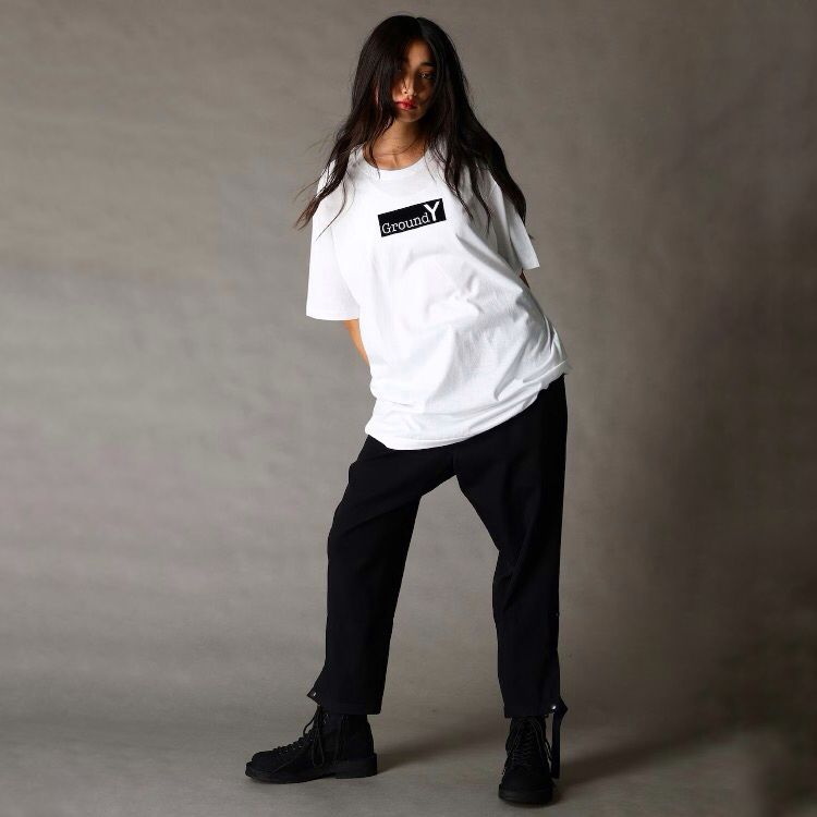 【残り一点】フロッキーボックスロゴカットソー