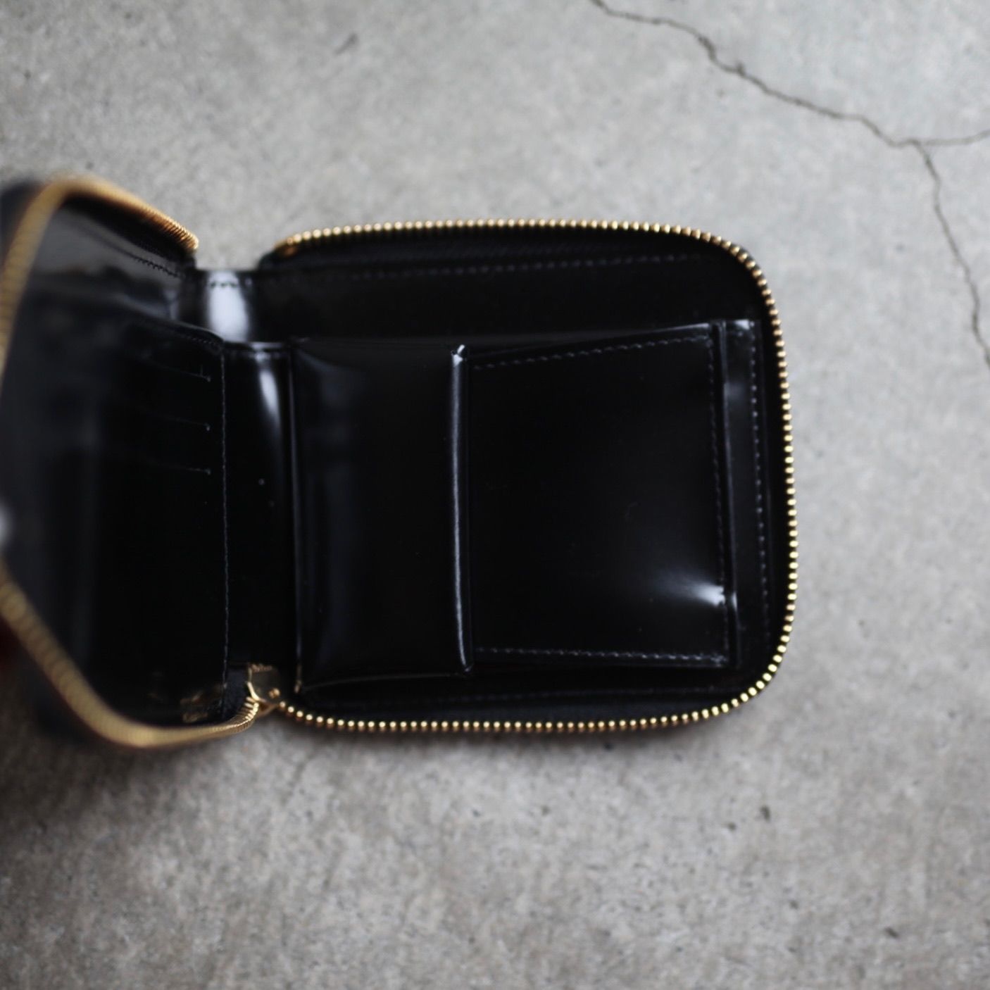 【残り一点】Zip Around Wallet