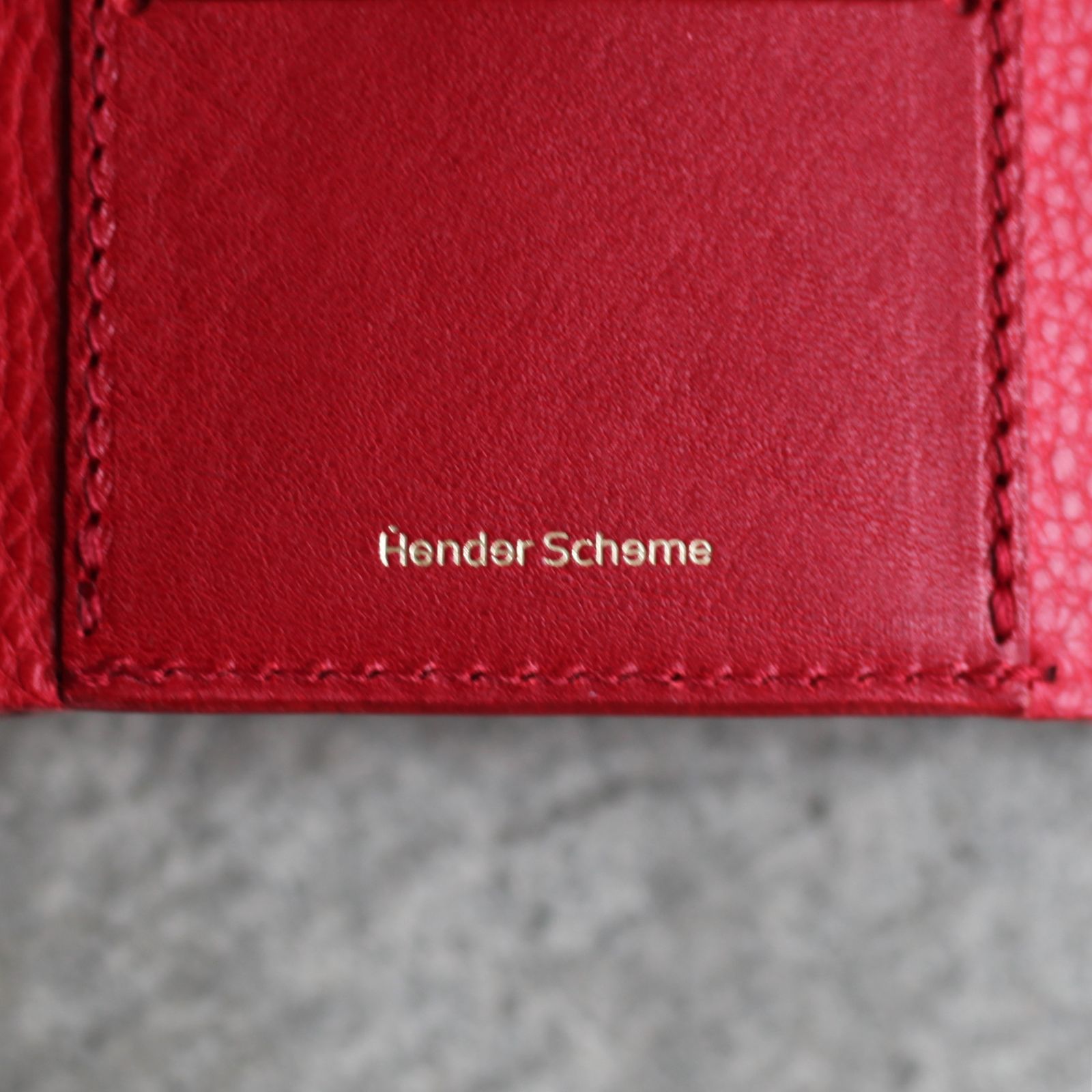 Hender Scheme - 【再販売通知受付可能】Trifold Wallet(RED