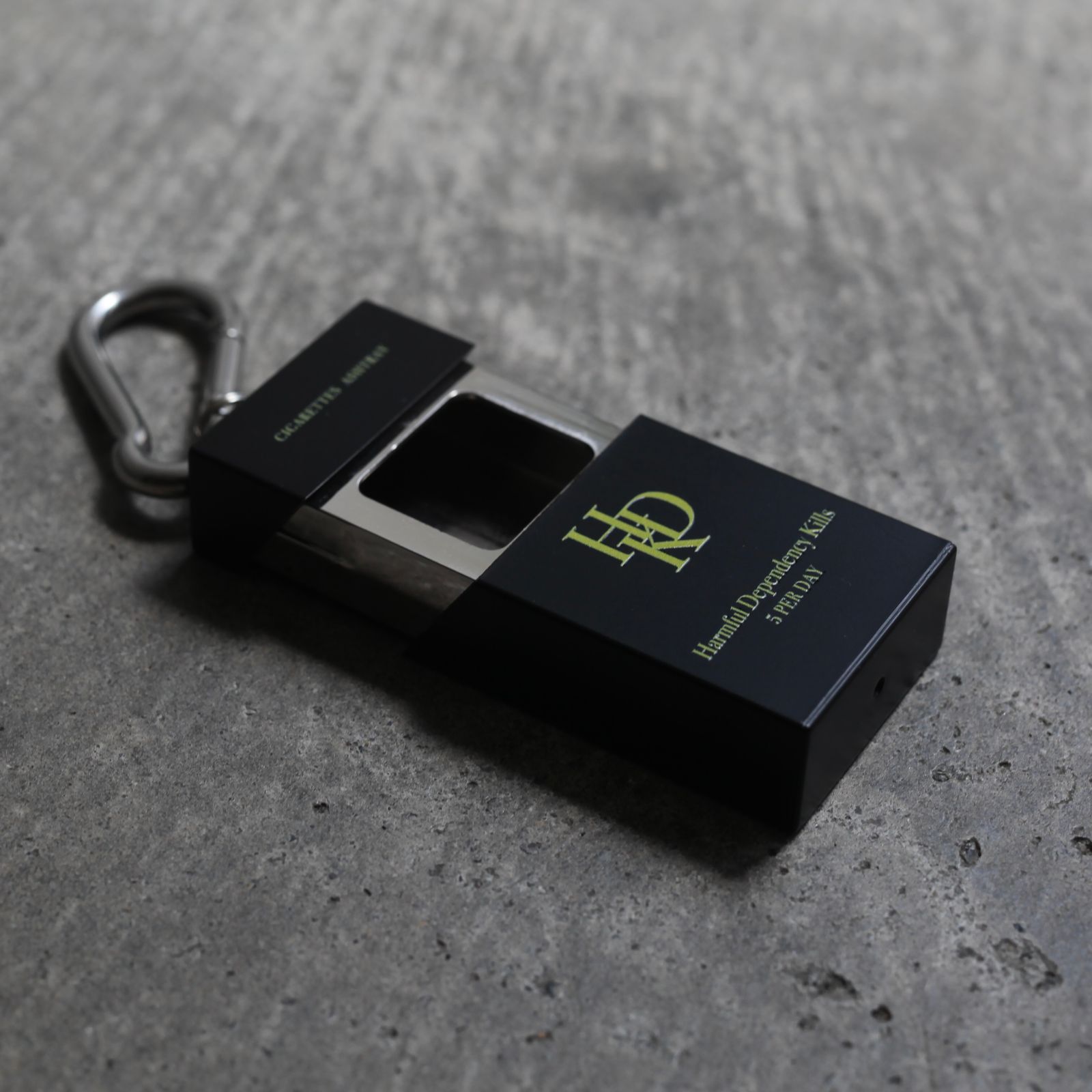 【残りわずか】Portable Ash Tray(BLACK)