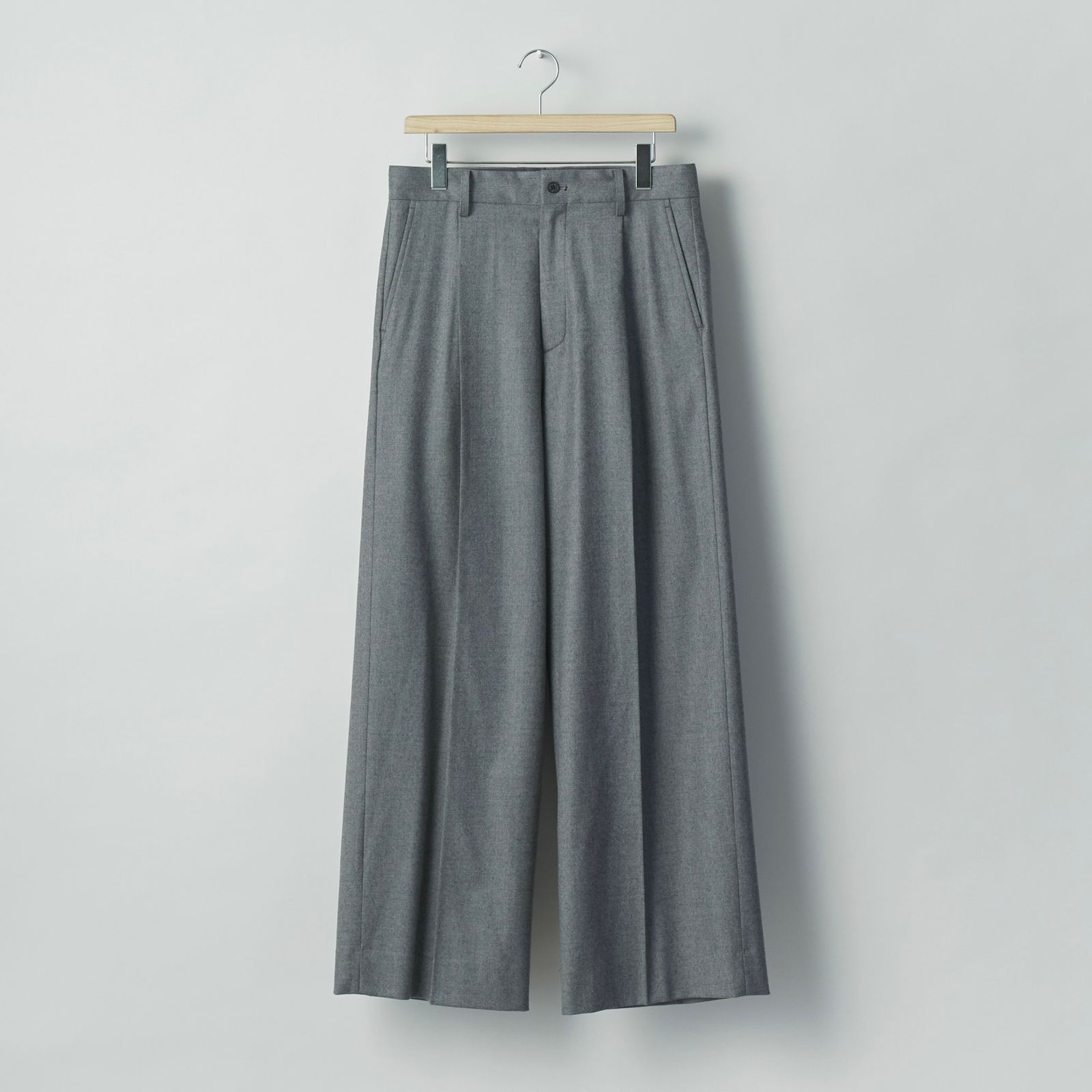 【残りわずか】Wool Flannel Extra Wide Trousers