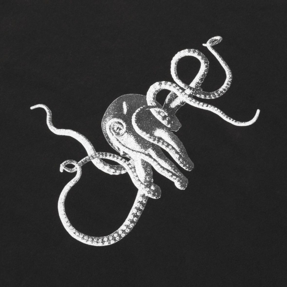 【残りわずか】Octopus T-Shirt
