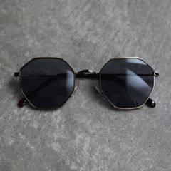【残りわずか】LG Sunglass(CHARCOAL)