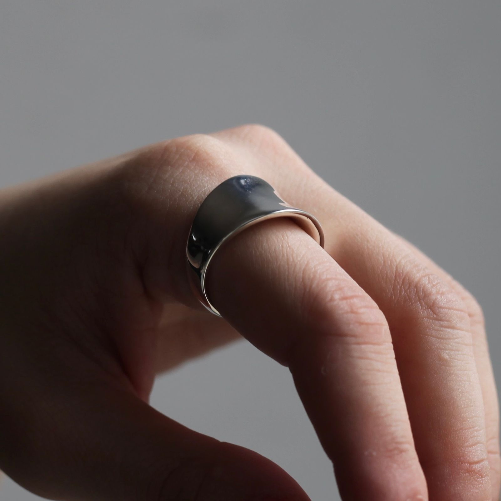 【残りわずか】Streamline Ring Small(SILVER)