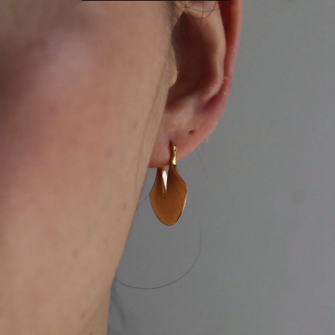 【残り一点】YU-KIN Rotus Slit Earrings(両耳用）