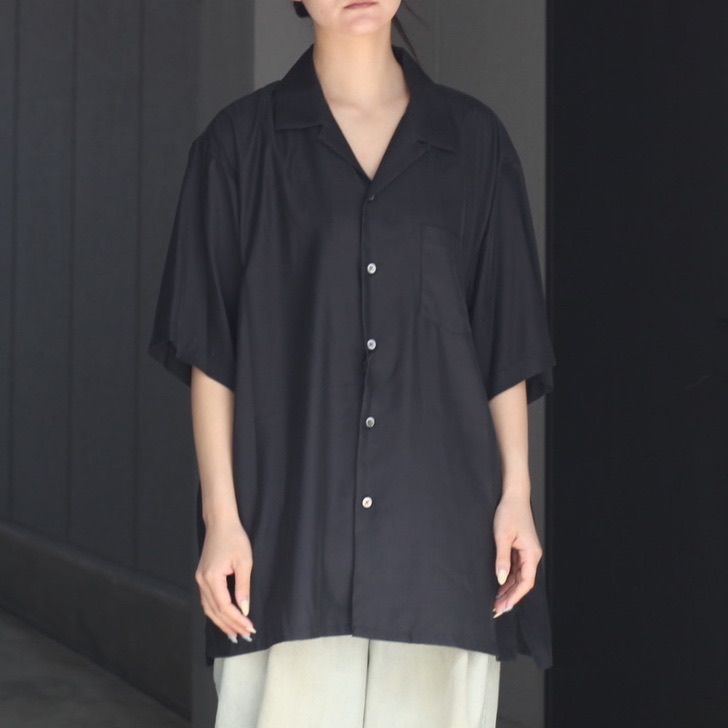 【残りわずか】Cupro Twill Oversized Open Collar S/S Shirt