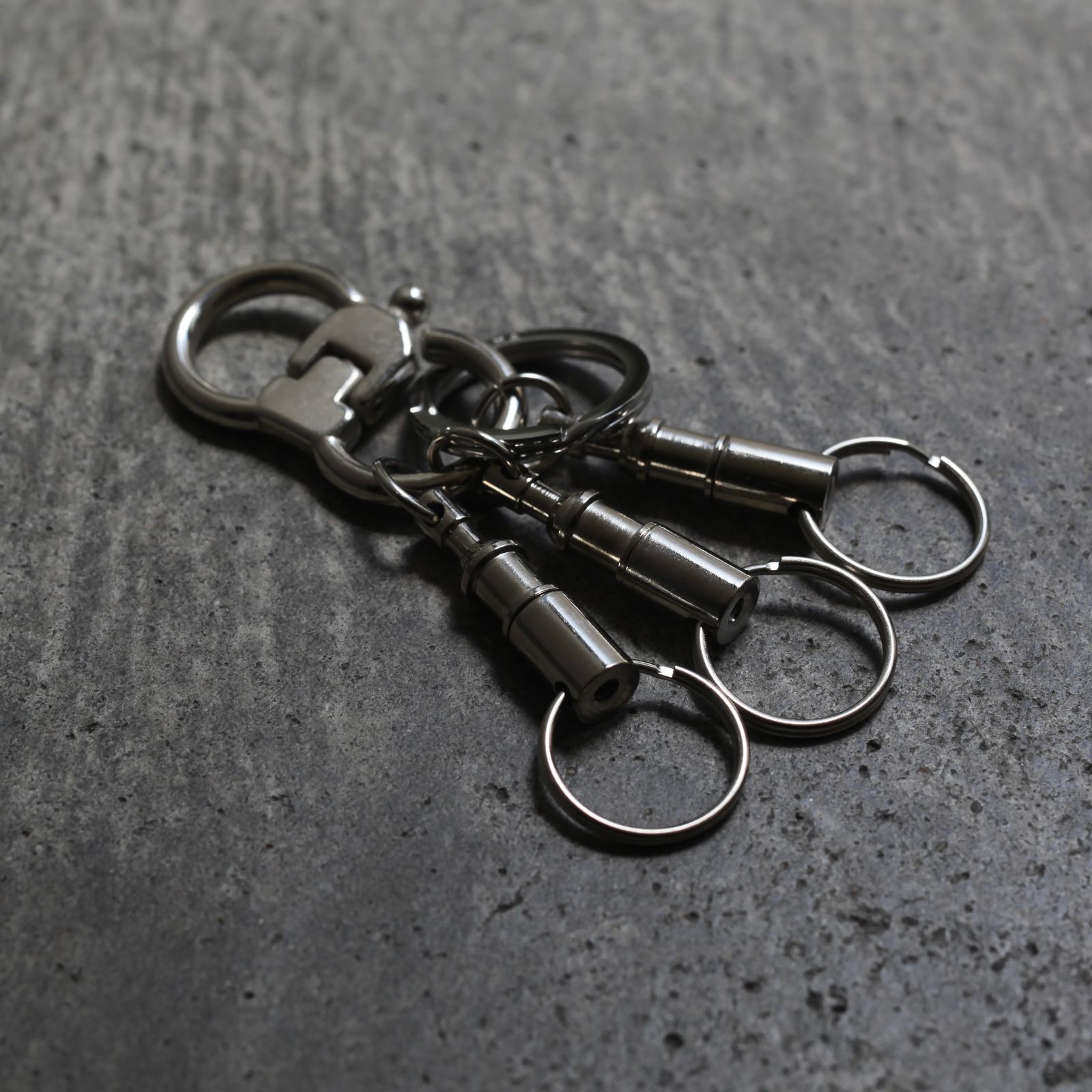 【再販売通知受付可能】Release Keychain