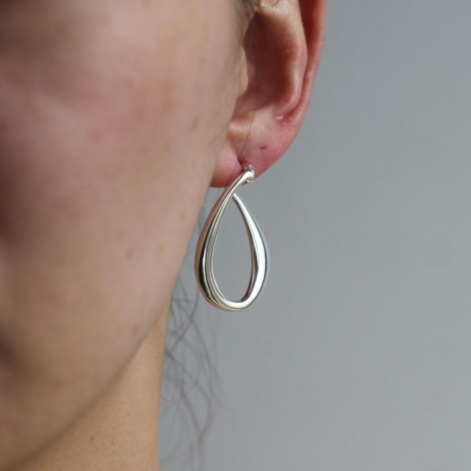 【残り一点】Teardrop Earrings MEDIUM LINK(両耳用)