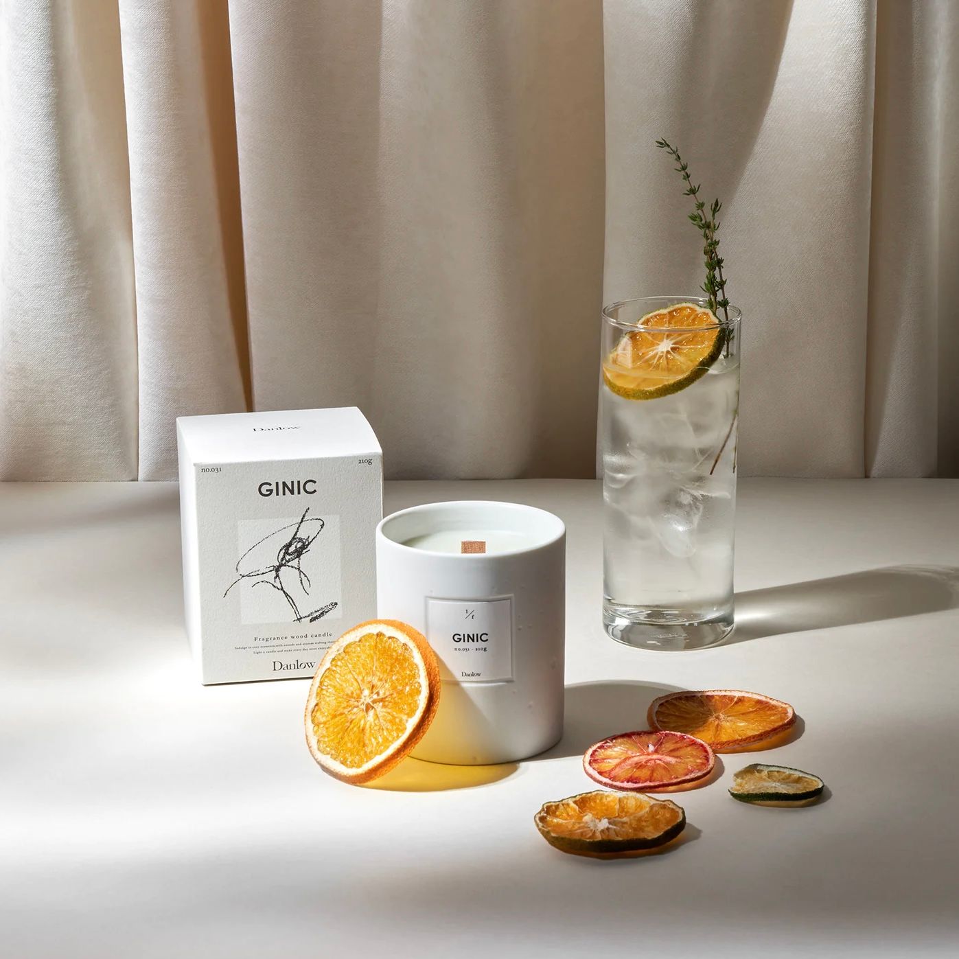 【残りわずか】Fragrance Wood Candle(GINIC)
