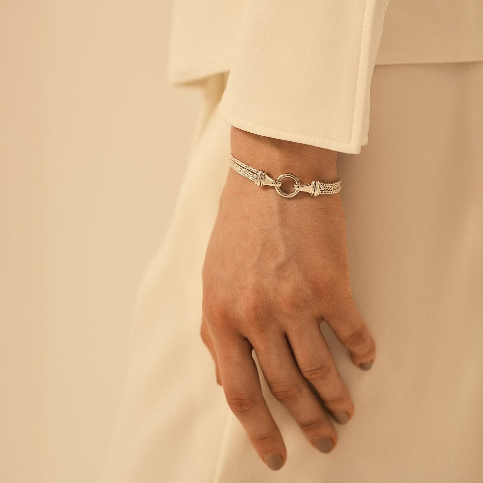 【お取り寄せ注文可能】Circle 3 Chain Bracelet