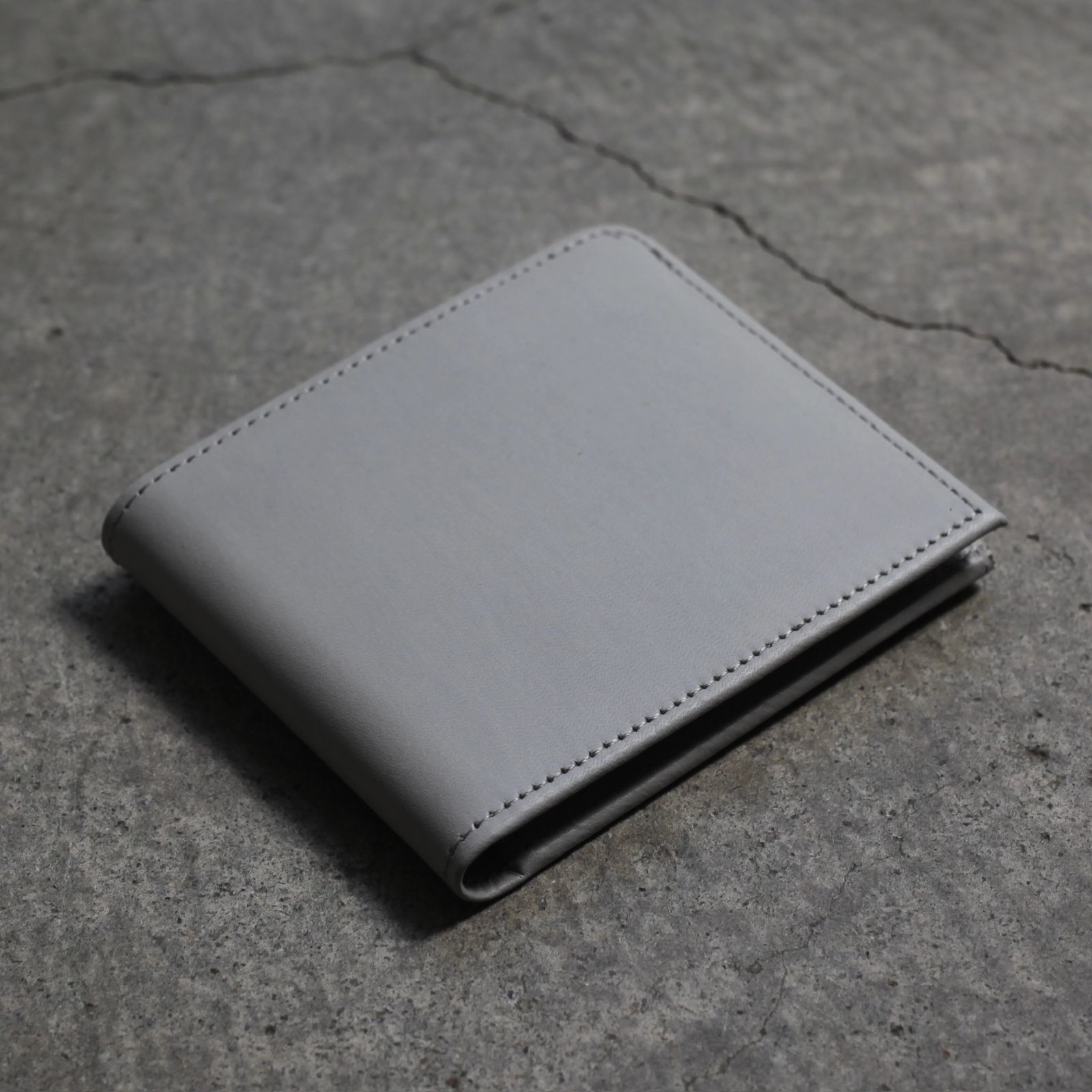 【残り一点】Billfold L Zip Purse(KIP)