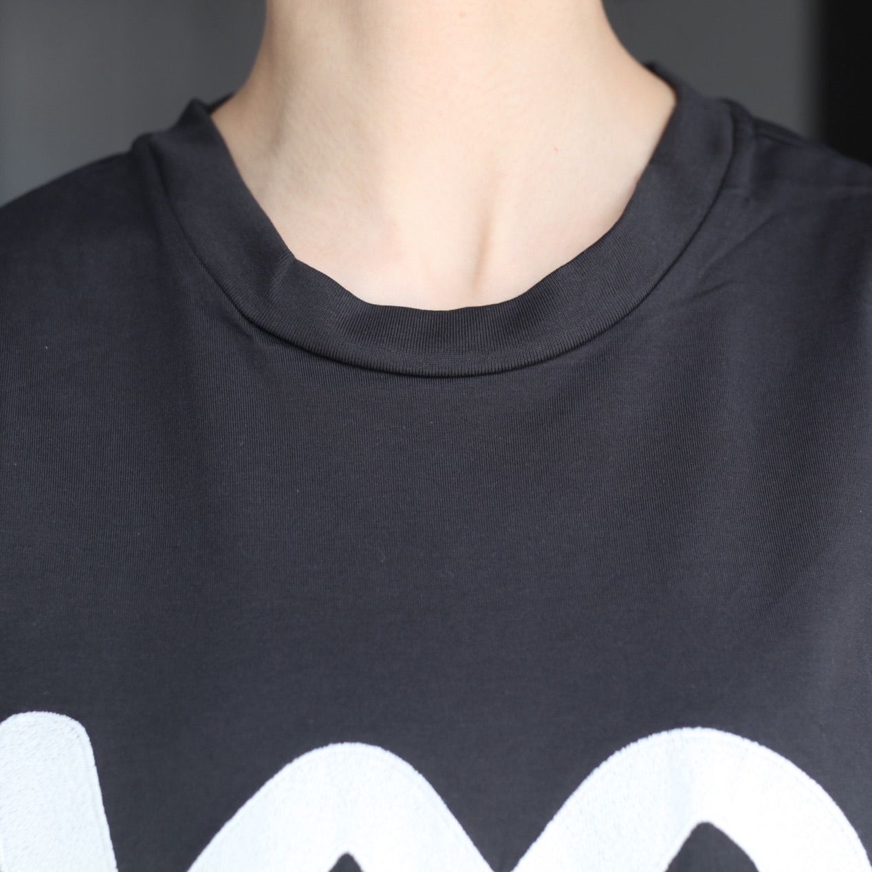 【残り一点】Mロゴ刺繍Tee