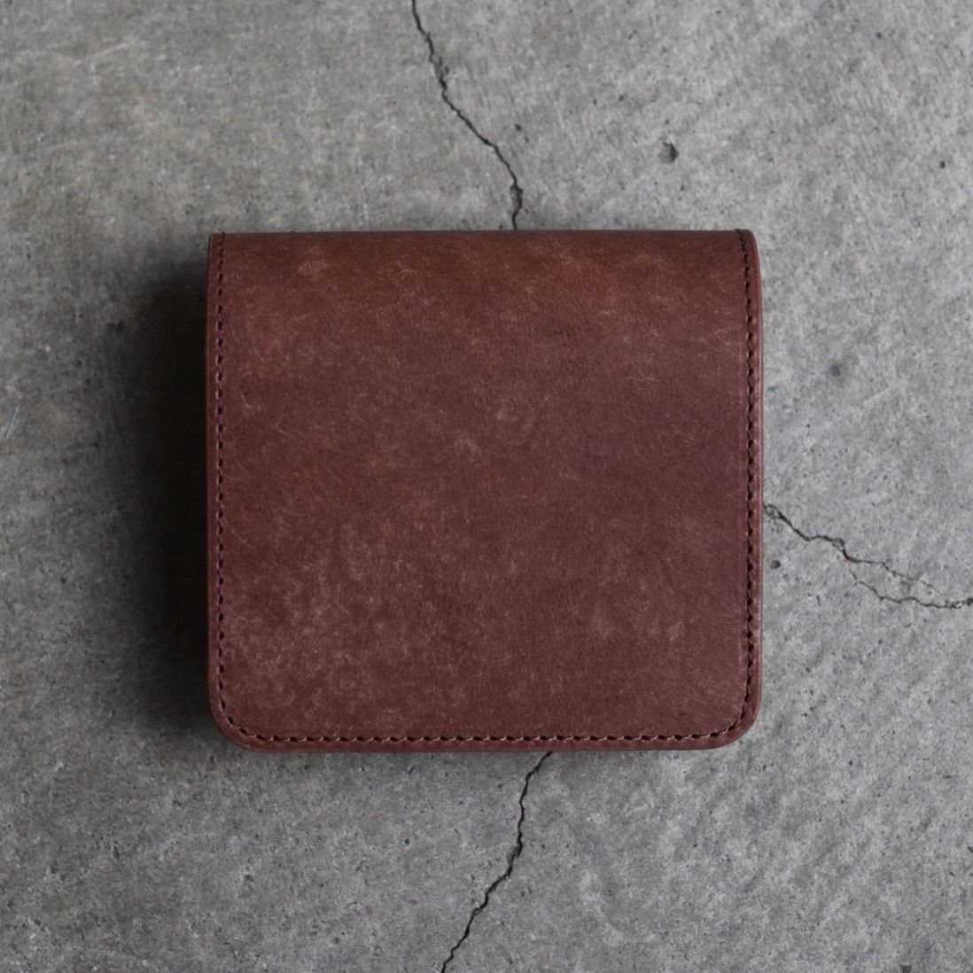 【再販売通知受付可能】Vertical Wallet(CHOCO)