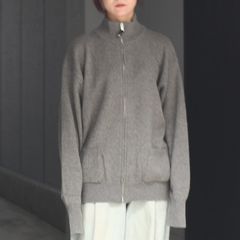 【再販売通知受付可能】Goldencash Zip Up Sweater