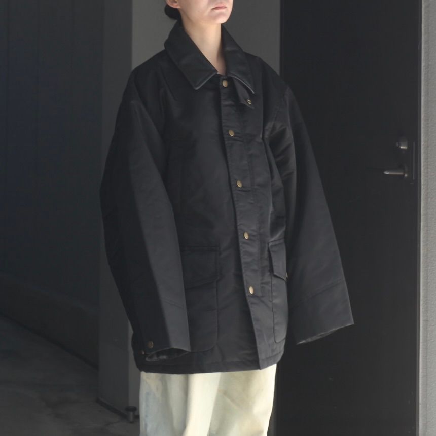 【残り一点】Black Nylon Padded Jacket with PU Collar