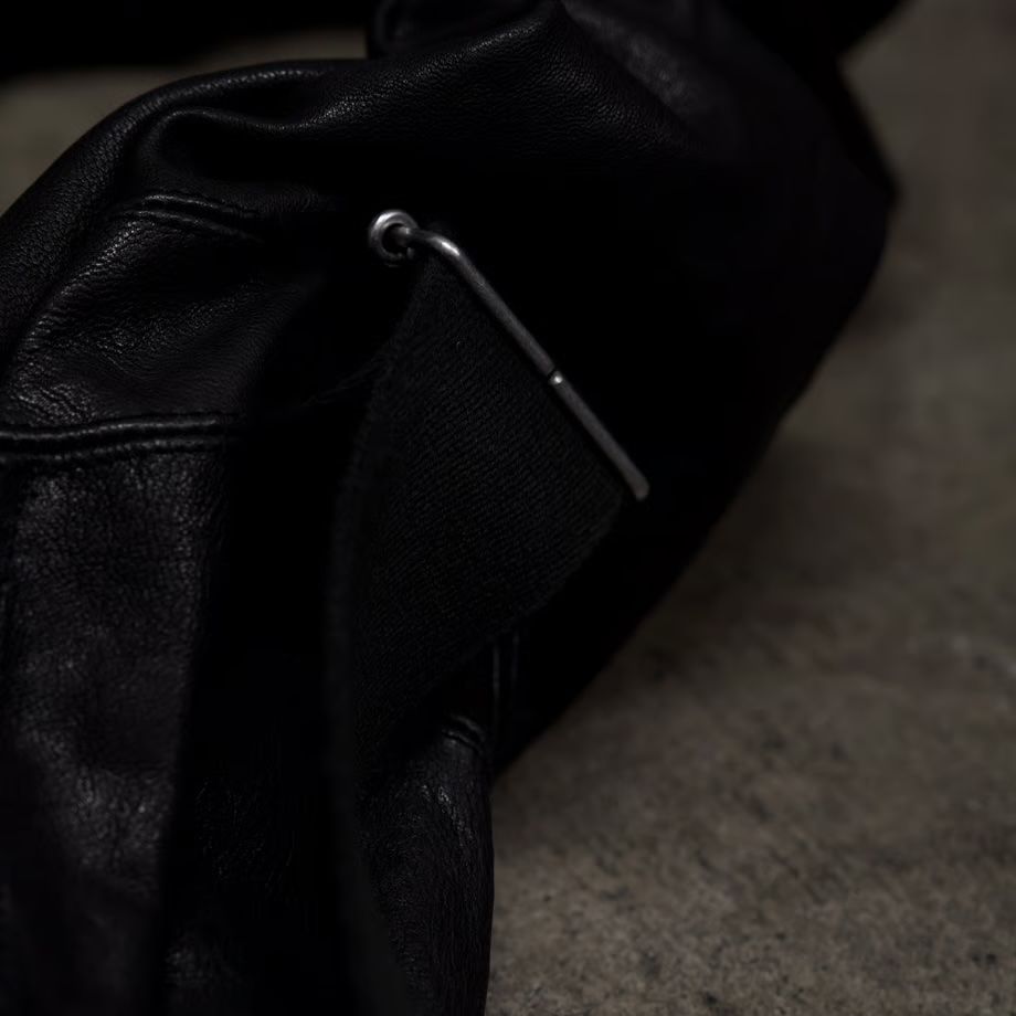 【お取り寄せ注文可能】Leather Wave Bag