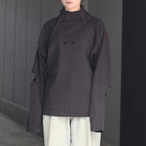 【残り一点】High Neck Cotton Logo Knit with Damaged(HIGH GAUGE RIB KNIT)